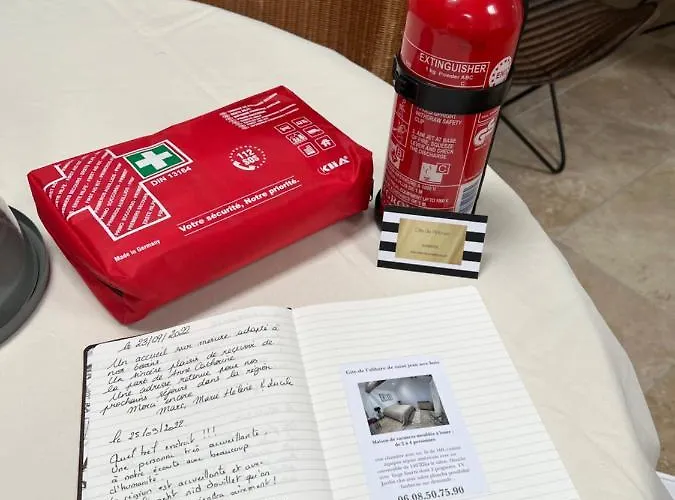 De L'abbaye Saint-Jean-aux-Bois (Oise)