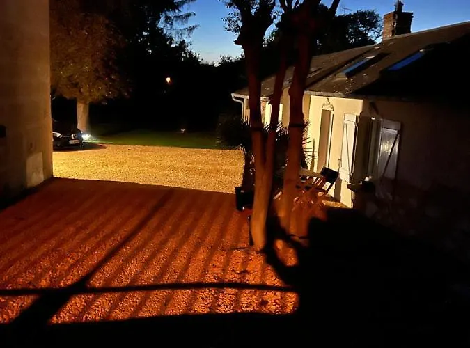 De L'abbaye Saint-Jean-aux-Bois (Oise)